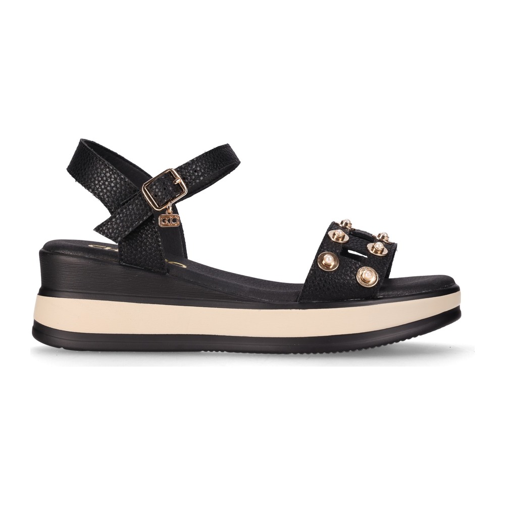 GOYA 03 · Negro/Black